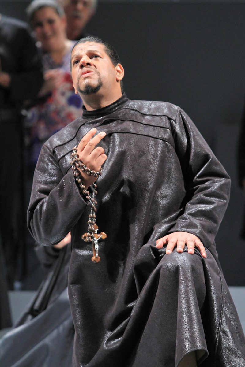 José Gallisa on stage